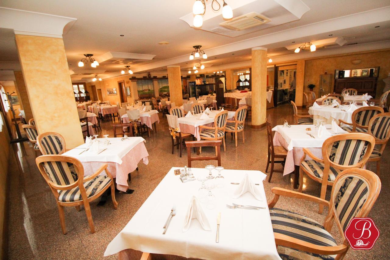 Trattoria Bettola Acomodação com café da manhã Lonato Exterior foto